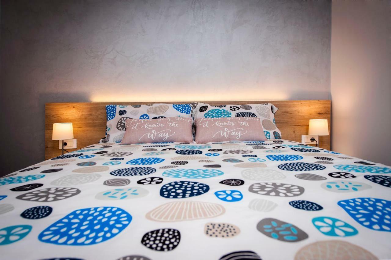 Studio Apartment Kris Rovinj Luaran gambar
